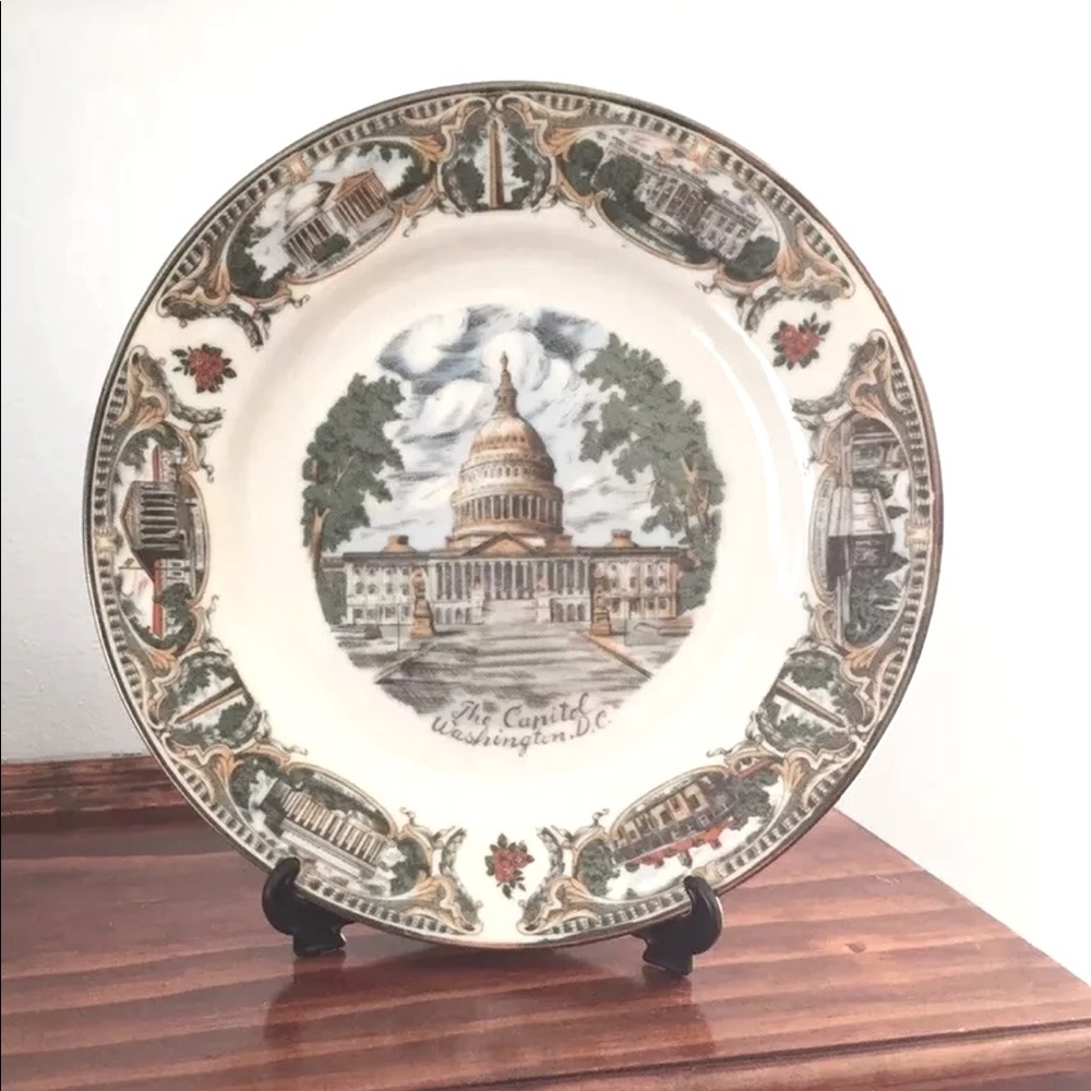 Vintage THE CAPITOL Washington, D.C. 7.5” Souvenir Plate +6 Points of Interest